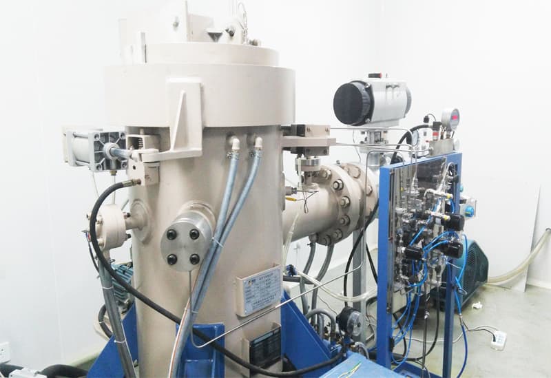 G3 Gas pressure Vertical Sintering Furnace media 3