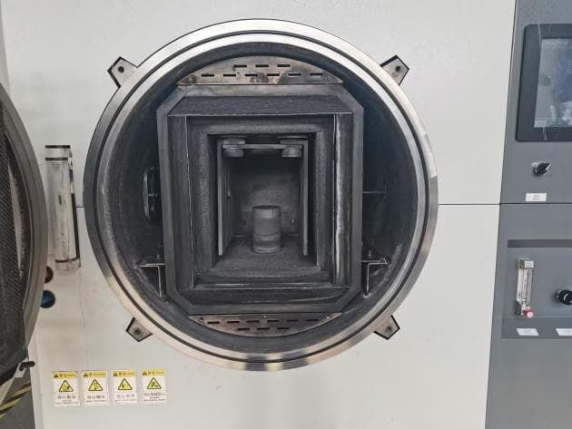 P2 Vacuum Hot Pressing Furnace media 14