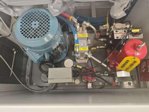P2CO Vacuum Hot Pressing Furnace media 14