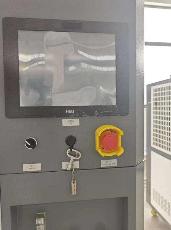 V2 Vacuum Furnace media 11