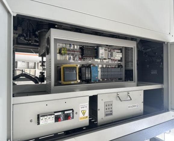 V2 Vacuum Furnace media 13